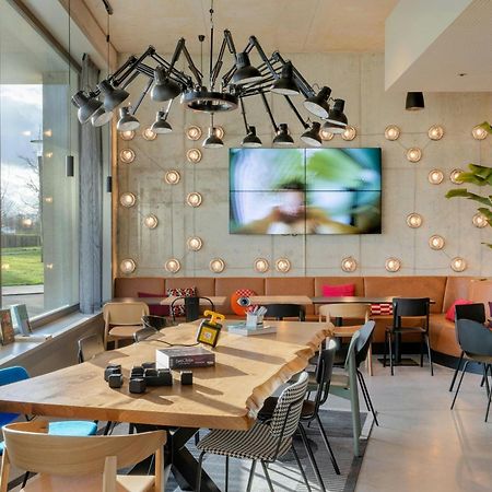 Moxy Antwerp Hotel Exterior photo