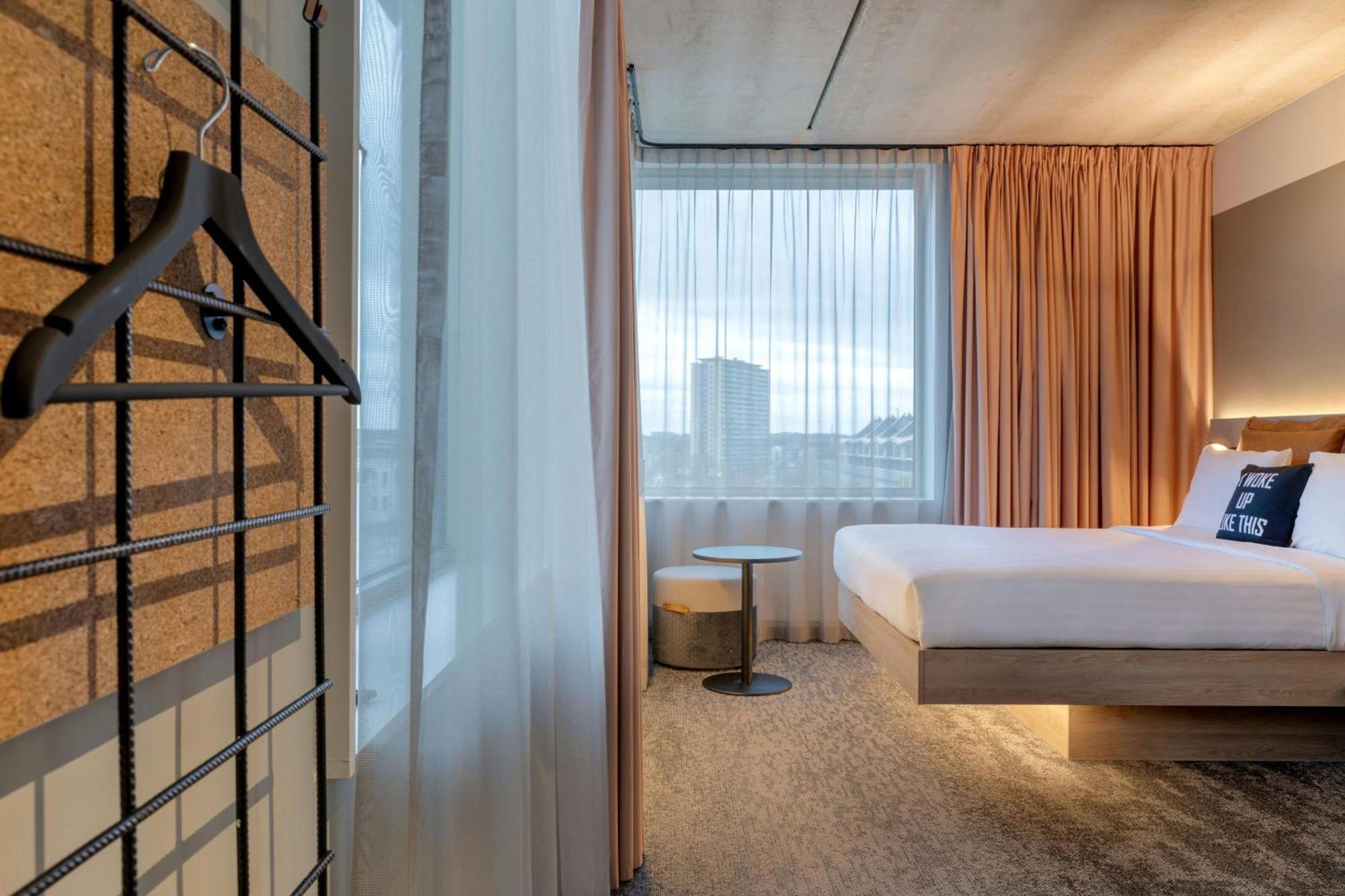 Moxy Antwerp Hotel Exterior photo